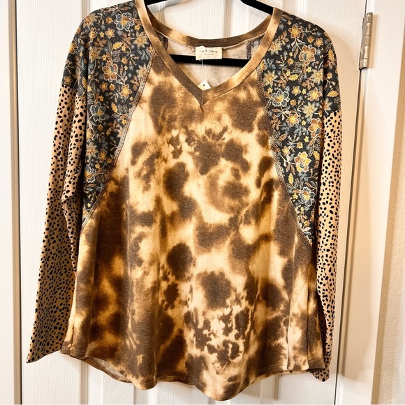 NWT Love Shift Top Tye Dye Leopard Print Sleeves Henley Floral Shoulder. Sz.L - Picture 2 of 5